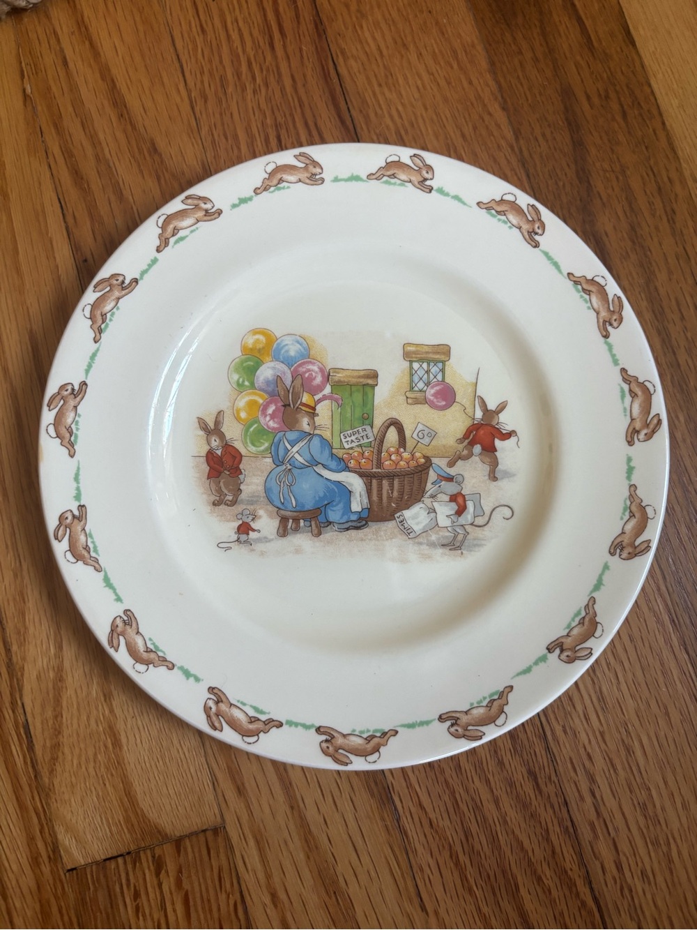 Cream Bunny-Themed Ceramic Dinner Plate with Pastel Illustration